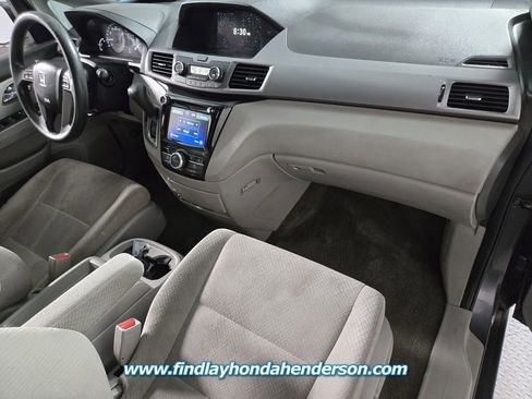 Used 2015 Honda Odyssey EX image 22
