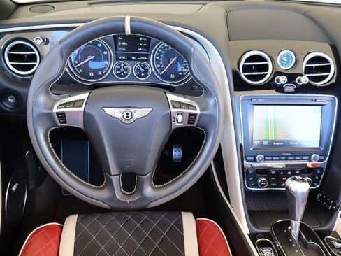 Used 2018 Bentley Continental GT Supersports image 21