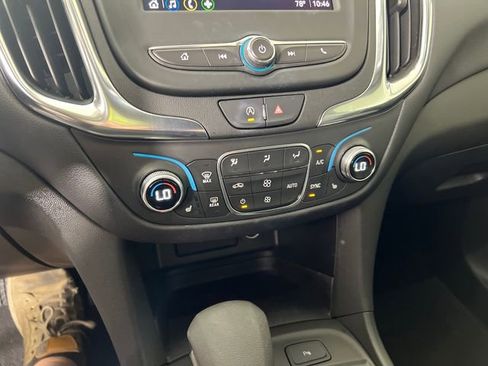 Used 2022 Chevrolet Equinox LT FWD image 19