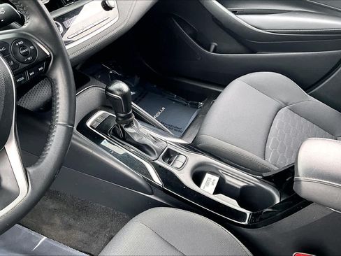 Certified 2022 Toyota Corolla SE w/ SE Preferred Package FWD image 16