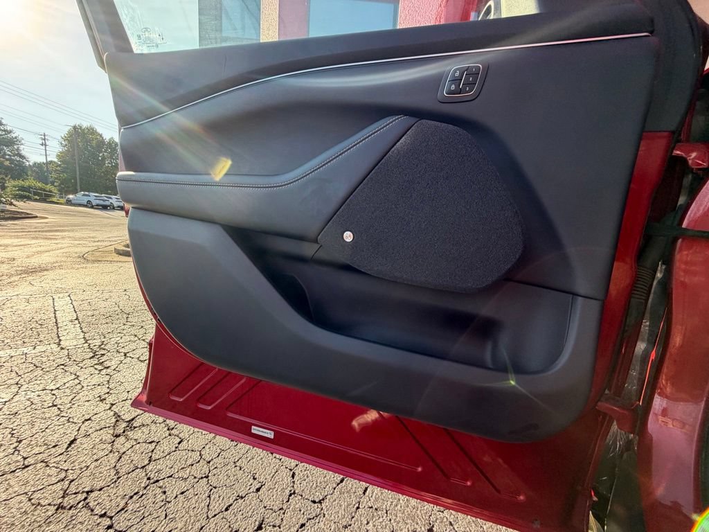 Used 2021 Ford Mustang Mach-E Premium RWD image 11