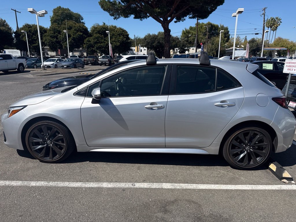 Certified 2025 Toyota Corolla XSE FWD image 2