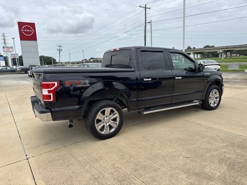 Used 2019 Ford F150 XLT w/ Equipment Group 302A Luxury AWD/4WD image 13