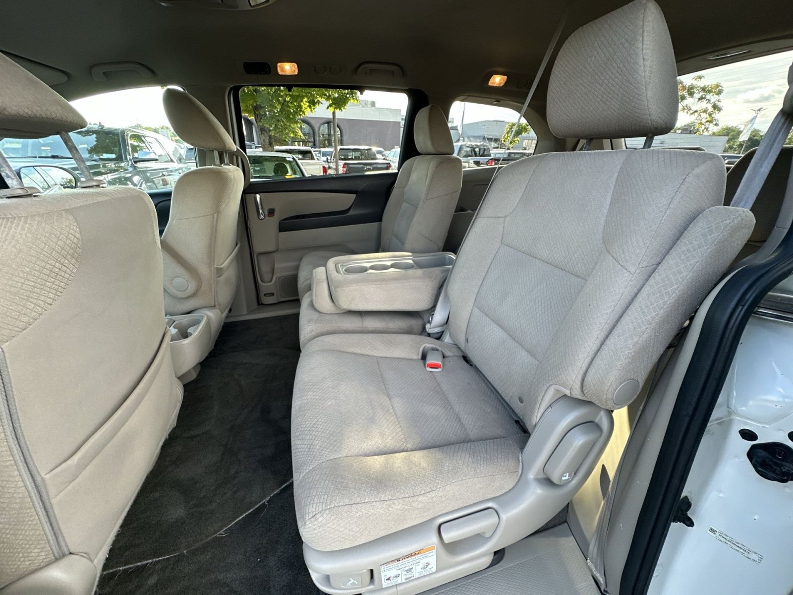 Used 2017 Honda Odyssey SE image 23