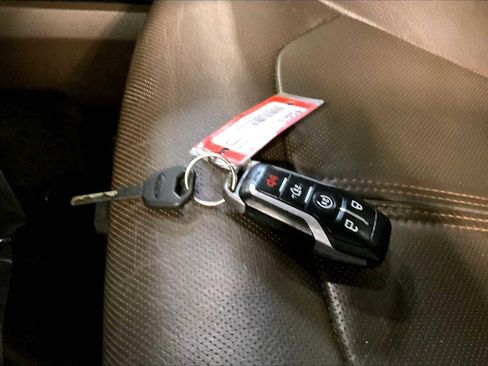 Used 2017 Ford F150 King Ranch w/ Max Trailer Tow Package image 11