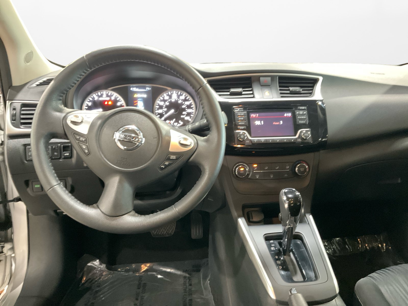 Used 2017 Nissan Sentra SV w/ All Weather Package FWD image 11