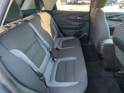 Used 2022 Chevrolet TrailBlazer LT w/ Convenience Package image 25