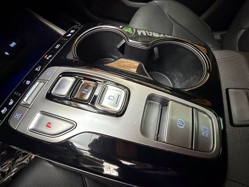 Certified 2024 Hyundai Tucson Limited image 16