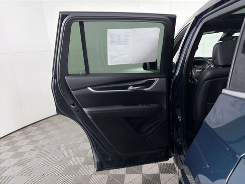 Certified 2025 Cadillac XT6 Premium Luxury image 34