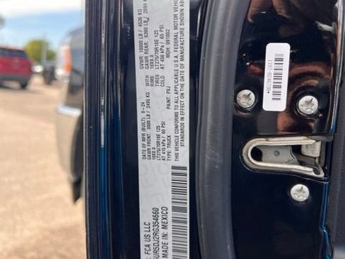 Used 2024 RAM 2500 Big Horn w/ Bed Utility Group AWD/4WD image 7