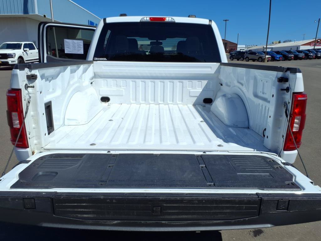 Used 2022 Ford F150 XLT w/ Equipment Group 302A High AWD/4WD image 15