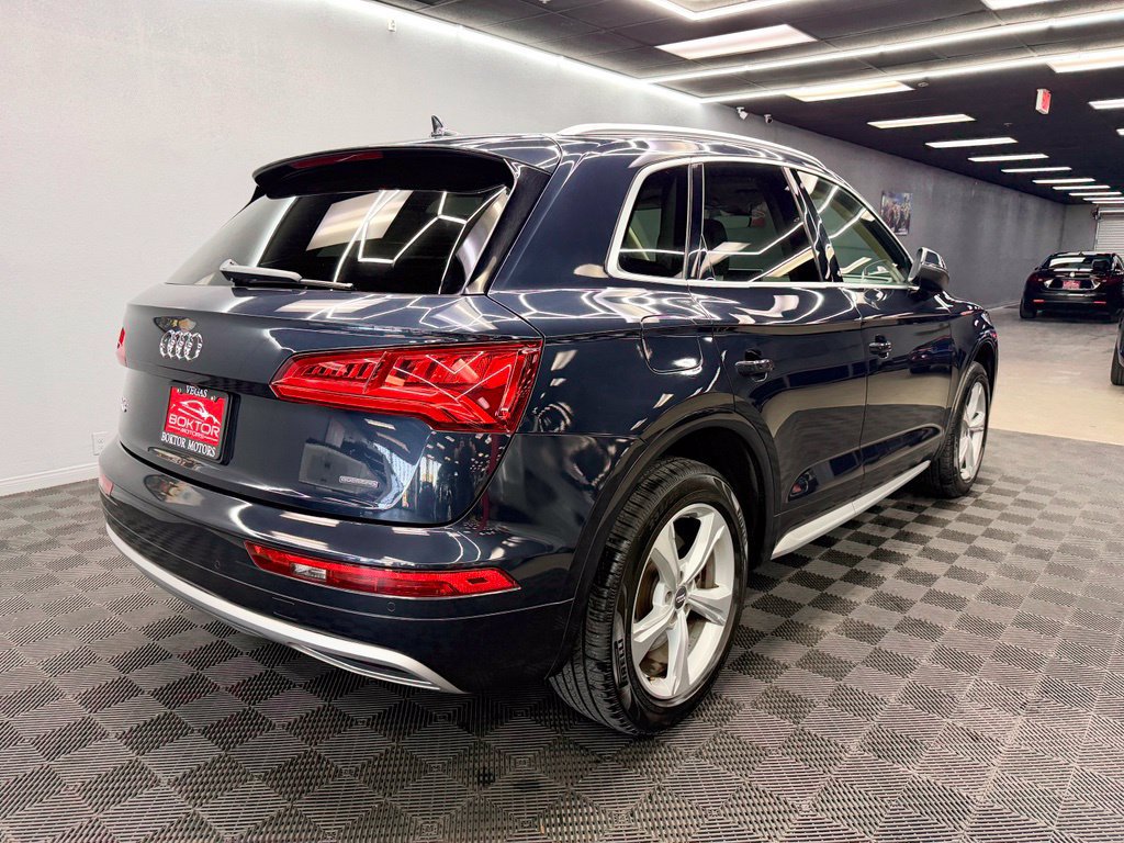 Used 2020 Audi Q5 2.0T Premium Plus w/ Premium Plus Package AWD/4WD image 14