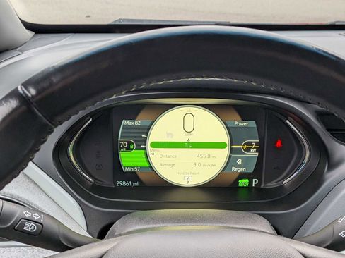 Used 2021 Chevrolet Bolt Premier w/ Infotainment Package image 31