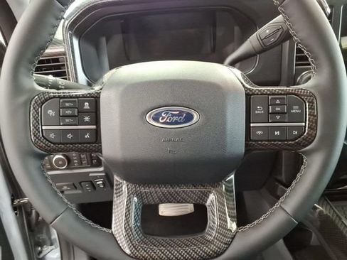 New 2026 Ford F250 Lariat w/ Black Appearance Package AWD/4WD image 19