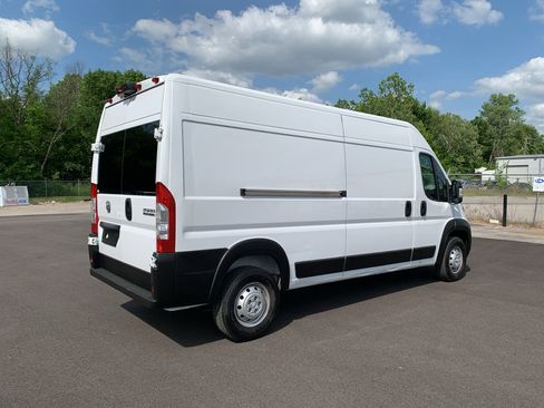 Used 2023 RAM ProMaster 2500 image 3