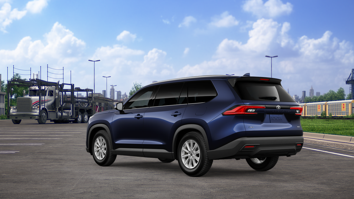 New 2026 Toyota Grand Highlander XLE FWD image 6
