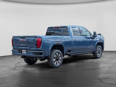 New 2026 GMC Sierra 3500 Denali w/ Denali Reserve Package AWD/4WD image 22