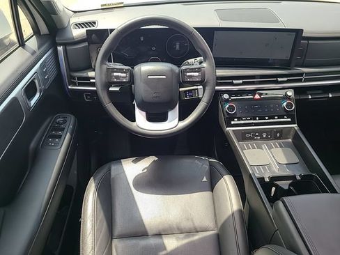 Used 2025 Hyundai Santa Fe Limited FWD image 27