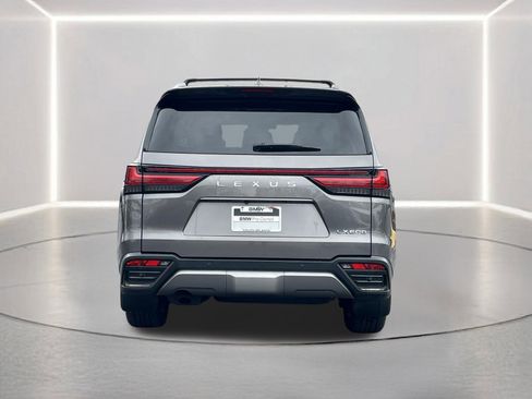 Used 2024 Lexus LX 600 4WD w/ Appearance Package image 28