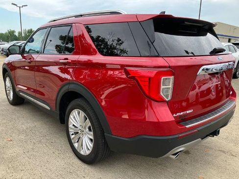 Certified 2024 Ford Explorer Limited w/ Limited Technology Package AWD/4WD image 4