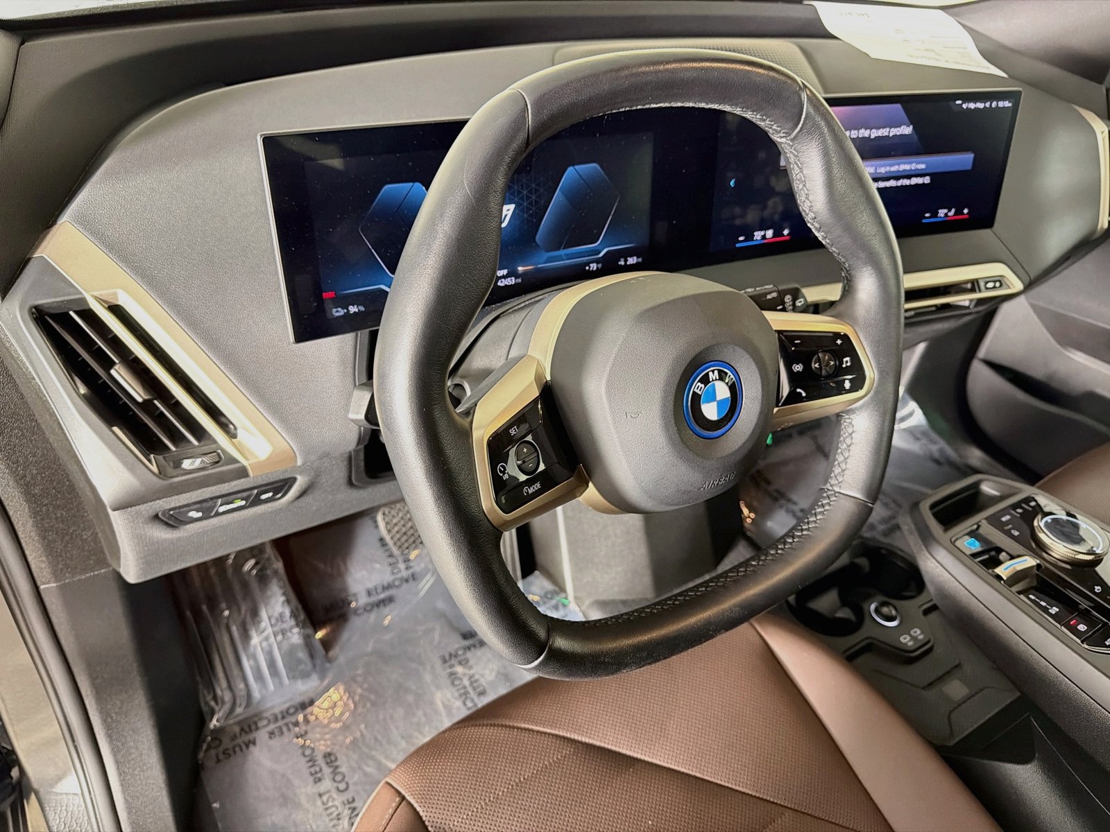 Certified 2024 BMW iX xDrive50 AWD/4WD image 9