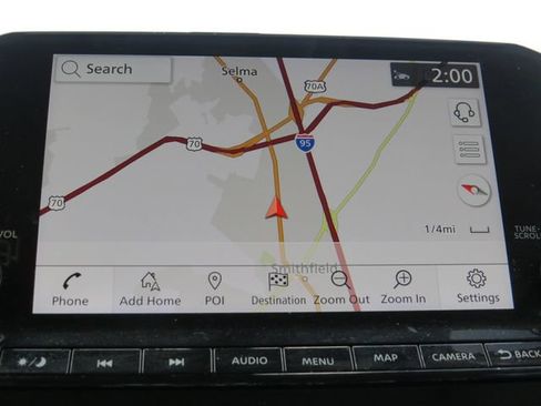 Used 2022 Nissan Pathfinder SL w/ SL Premium Package FWD image 5