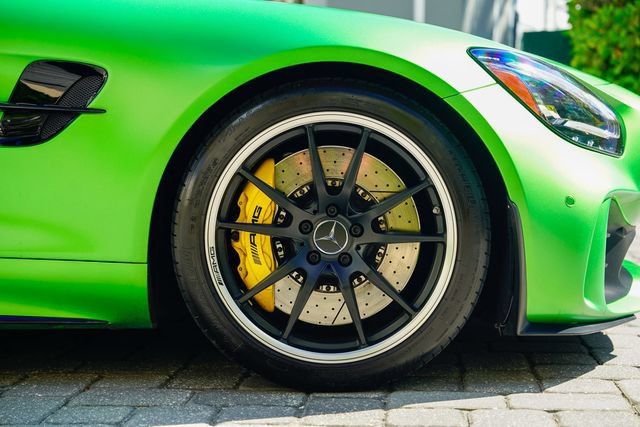 Used 2020 Mercedes-Benz AMG GT R image 33