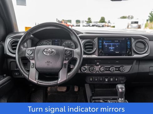 Used 2019 Toyota Tacoma TRD Sport w/ Technology Package AWD/4WD image 15