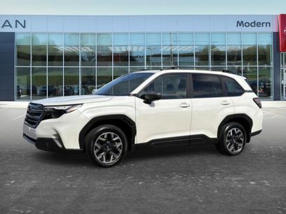 Used 2025 Subaru Forester Premium w/ Convenience Package #1