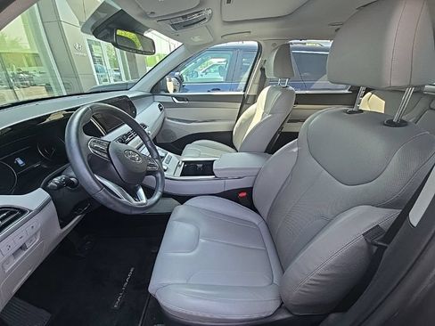 Used 2022 Hyundai Palisade SEL w/ 8P Bench Seat Package AWD/4WD image 10