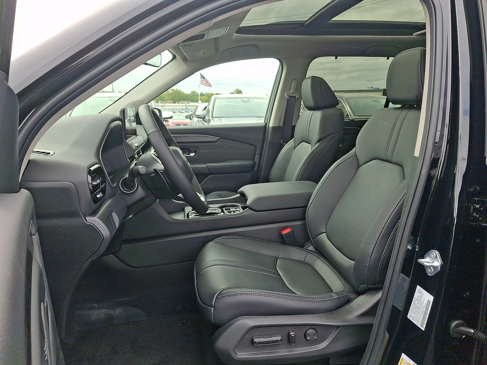 New 2026 Honda Pilot Touring image 6