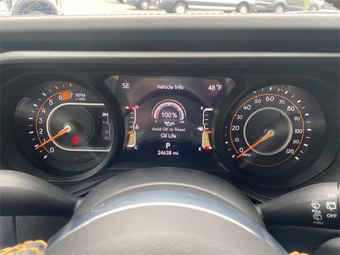 Used 2024 Jeep Wrangler Sahara w/ Technology Group image 17