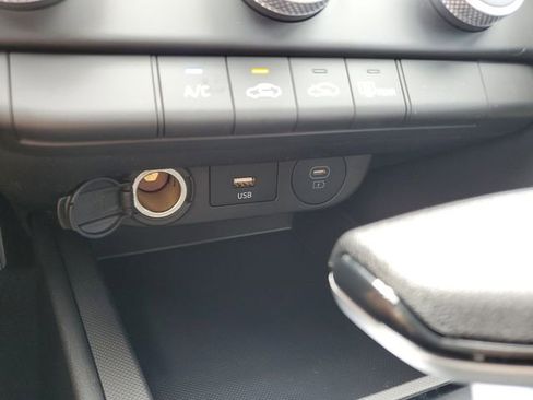 New 2026 Hyundai Elantra SEL Sport FWD image 27