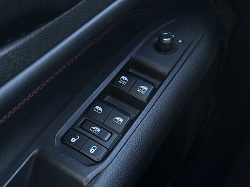 Certified 2022 Jeep Compass Trailhawk w/ Trailhawk Elite Group image 15