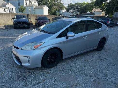 Used 2013 Toyota Prius Two FWD image 1