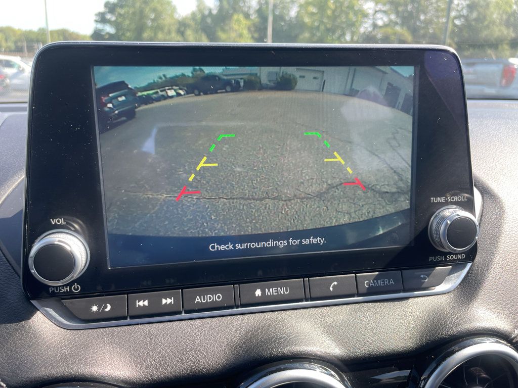 Used 2025 Nissan Sentra SV FWD image 19