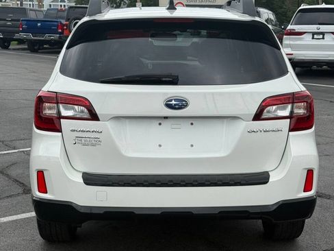 Used 2016 Subaru Outback 2.5i Limited AWD/4WD image 14