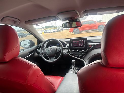 Used 2023 Toyota Camry SE w/ Convenience Package image 26