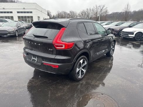 Used 2026 Volvo XC40 B5 Plus w/ Protection Package Premier image 7