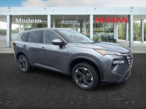 Certified 2025 Nissan Rogue SV AWD/4WD image 7