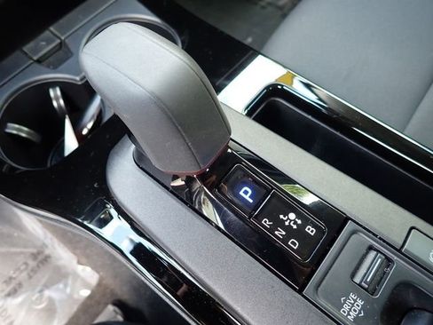 Used 2024 Toyota Prius Prime FWD image 24