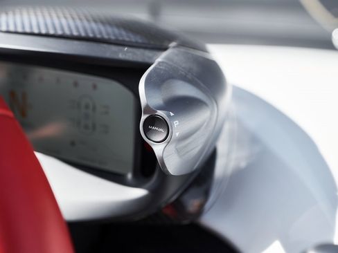 Used 2021 McLaren Elva image 68