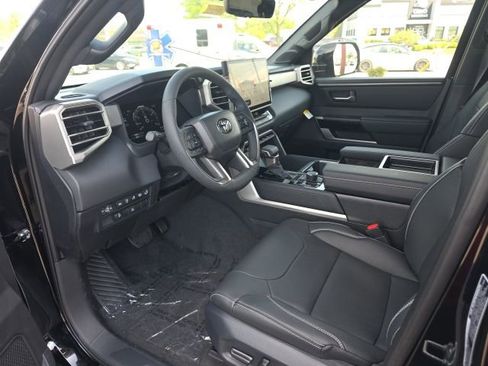 New 2026 Toyota Tundra Limited AWD/4WD image 7