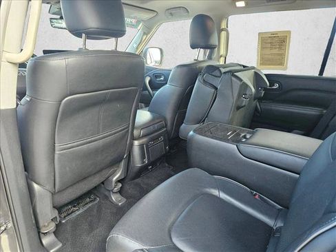 Used 2024 INFINITI QX80 Luxe image 8
