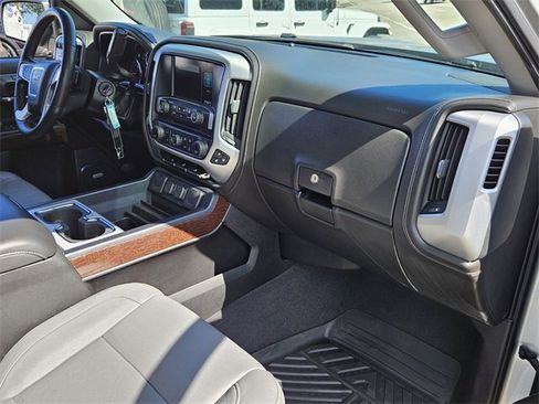 Used 2018 GMC Sierra 1500 SLT w/ SLT Premium Package image 15