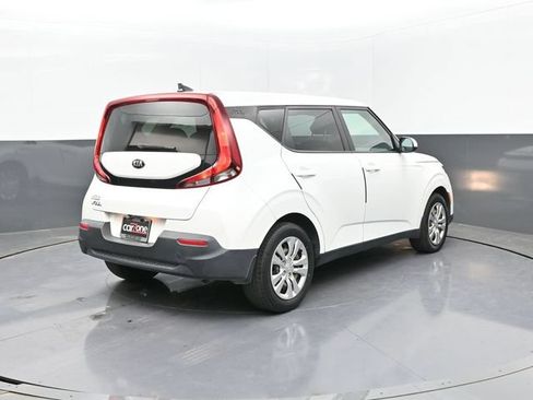 Used 2020 Kia Soul LX FWD image 21
