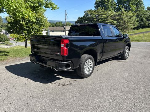 Used 2024 Chevrolet Silverado 1500 RST AWD/4WD image 5