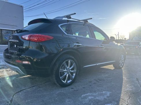 Used 2017 INFINITI QX50 w/ Premium Plus Package image 4