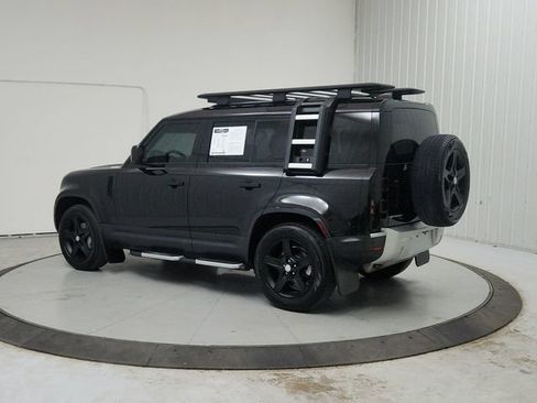 Used 2022 Land Rover Defender 110 SE AWD/4WD image 6