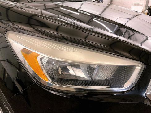 Used 2018 Ford Escape SE w/ SE Sync 3 Package image 27